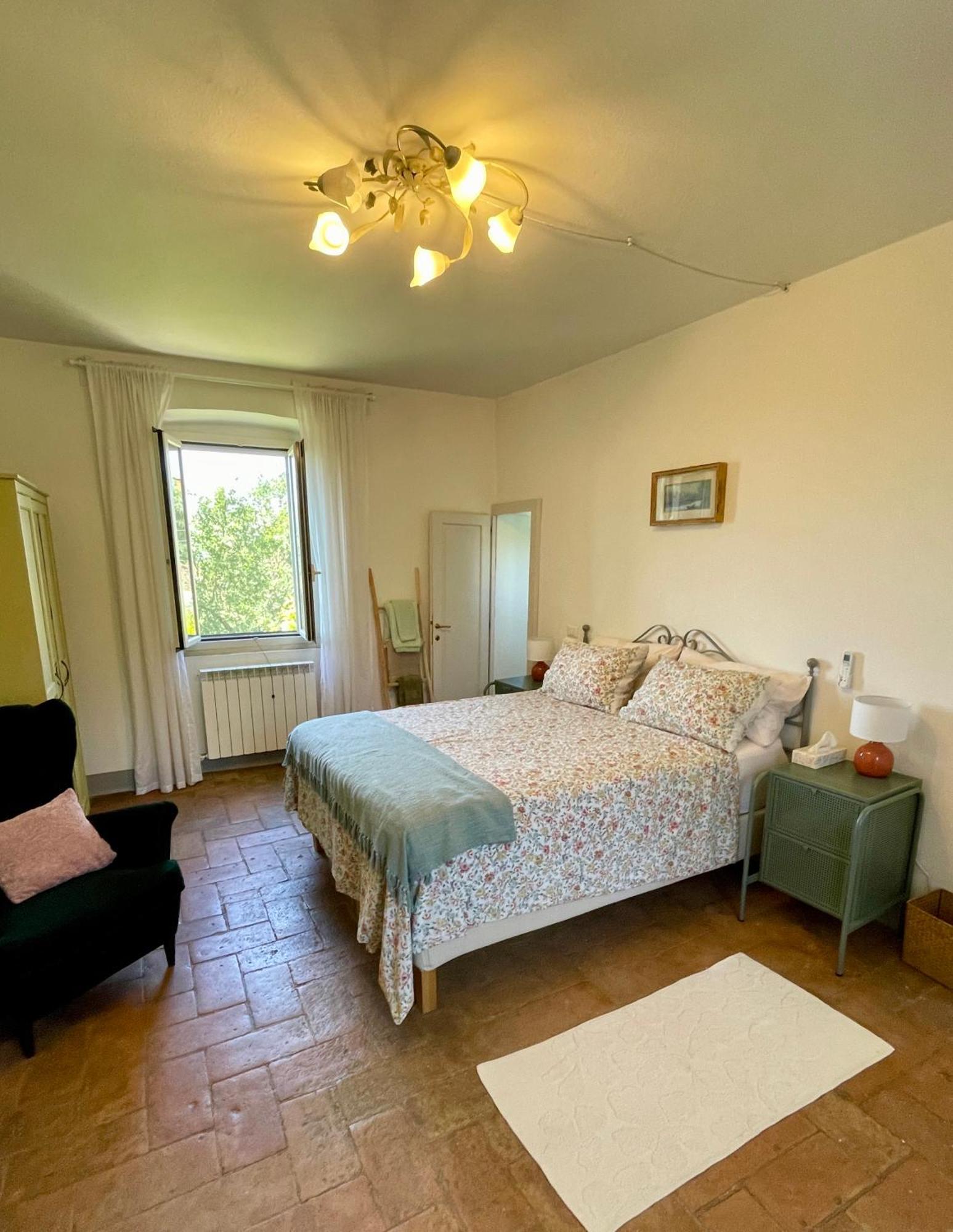 Private Stone Cottage With Starlink & Lake View Tuoro sul Trasimeno Dış mekan fotoğraf