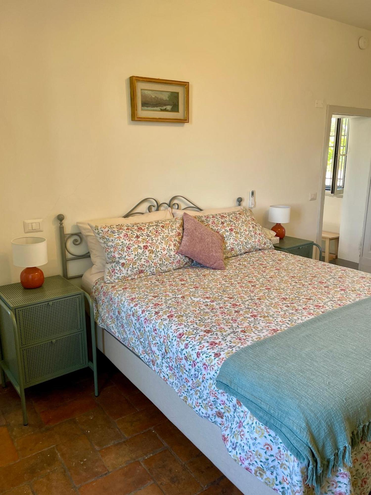 Private Stone Cottage With Starlink & Lake View Tuoro sul Trasimeno Dış mekan fotoğraf